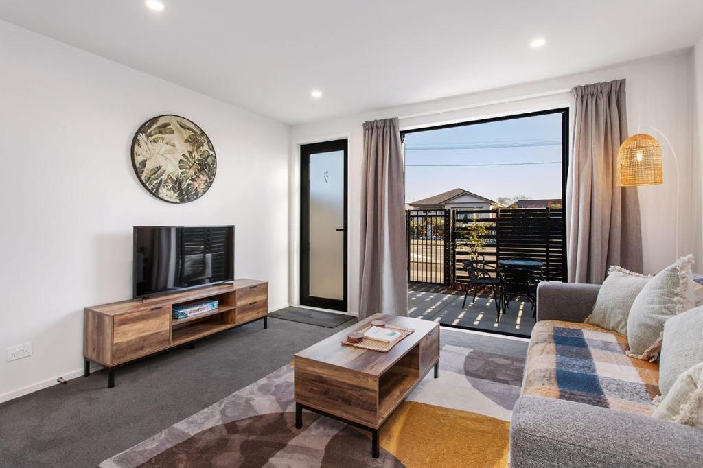 Apartment Brand New What A Steal Free Off Street Park Christchurch