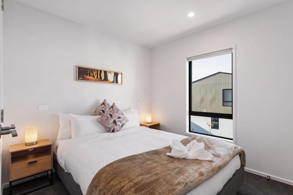Apartment Brand New What A Steal Free Off Street Park *